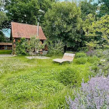 Bakehouse With Fireplace In Wildeshauser Geest 度假居